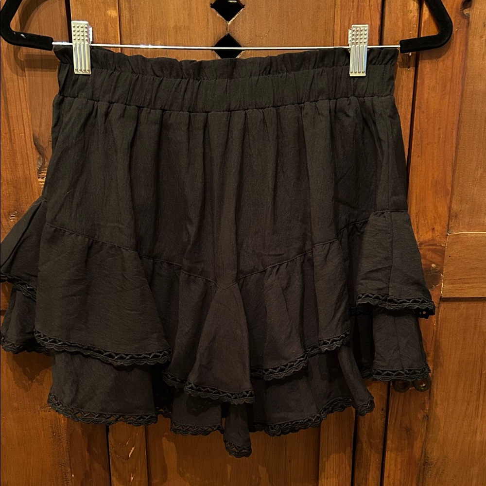 Women’s Black Ruffled Skort